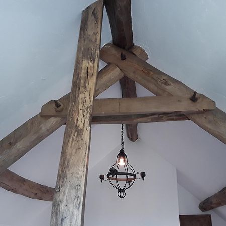 La Belle Ame Bed and Breakfast Saint-Priest-des-Champs Værelse billede