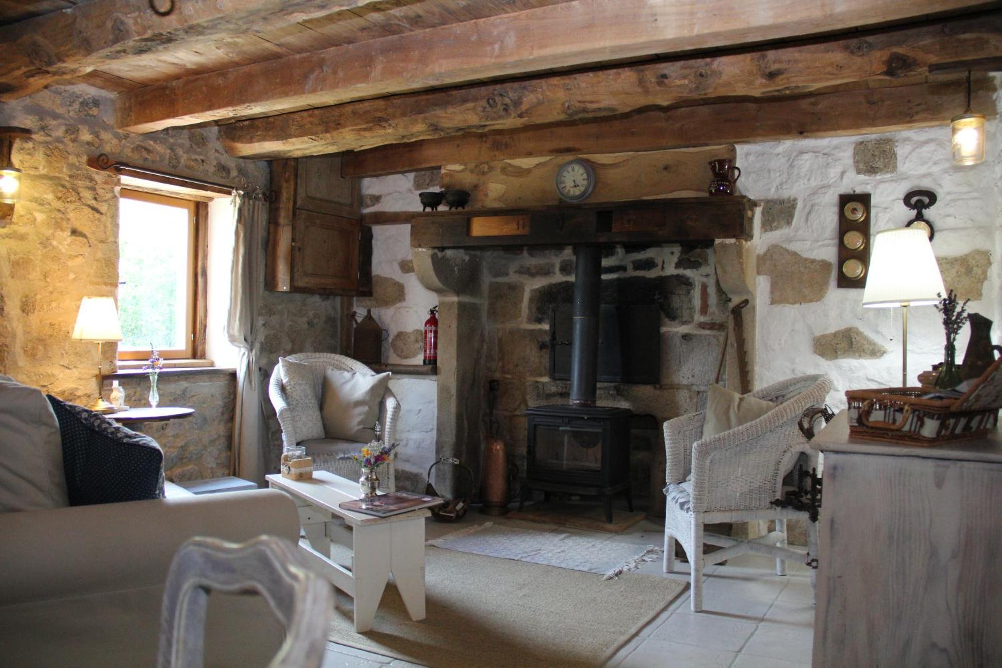 La Belle Ame Bed and Breakfast Saint-Priest-des-Champs Værelse billede